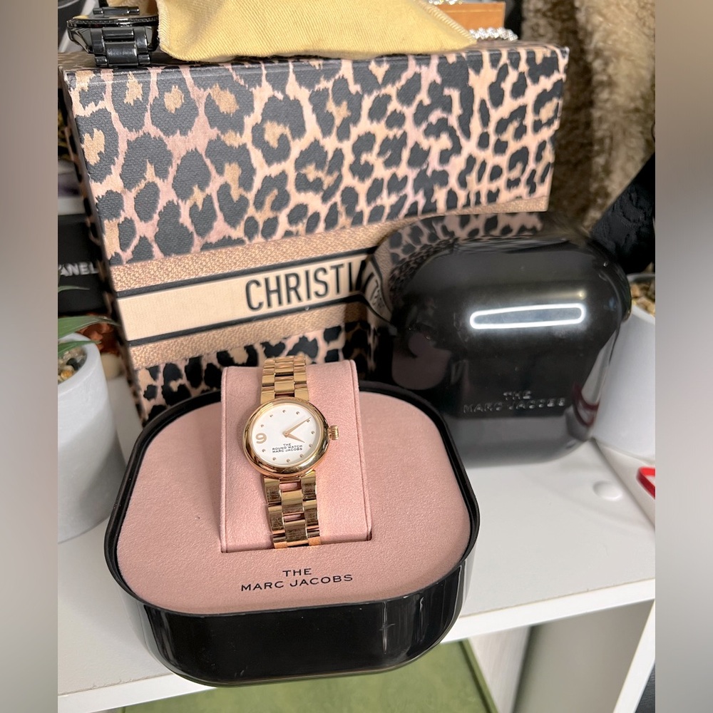 Marc Jacob’s The Round Watch/Rose Gold 28mm💗